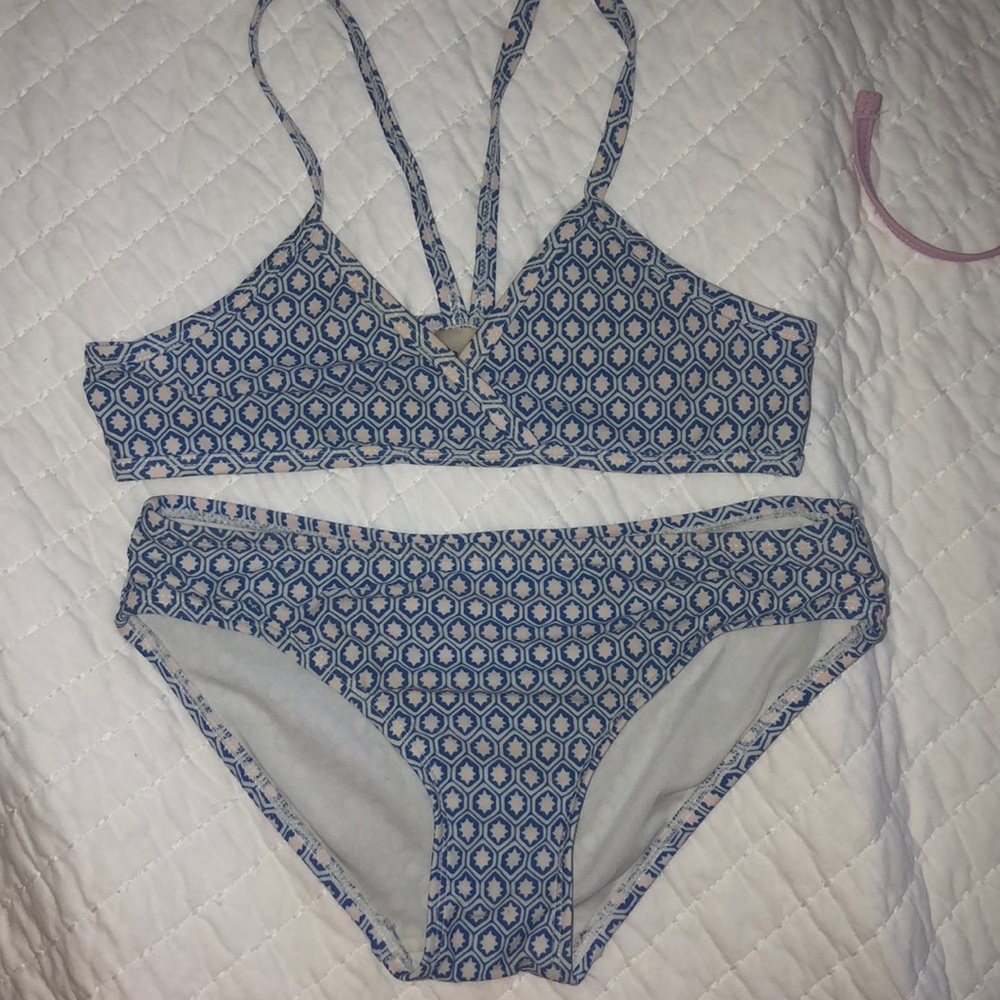 Pretty girls bikini!